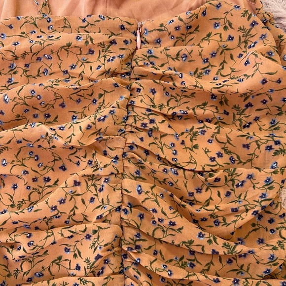 Floral dress - Picture 6 of 6